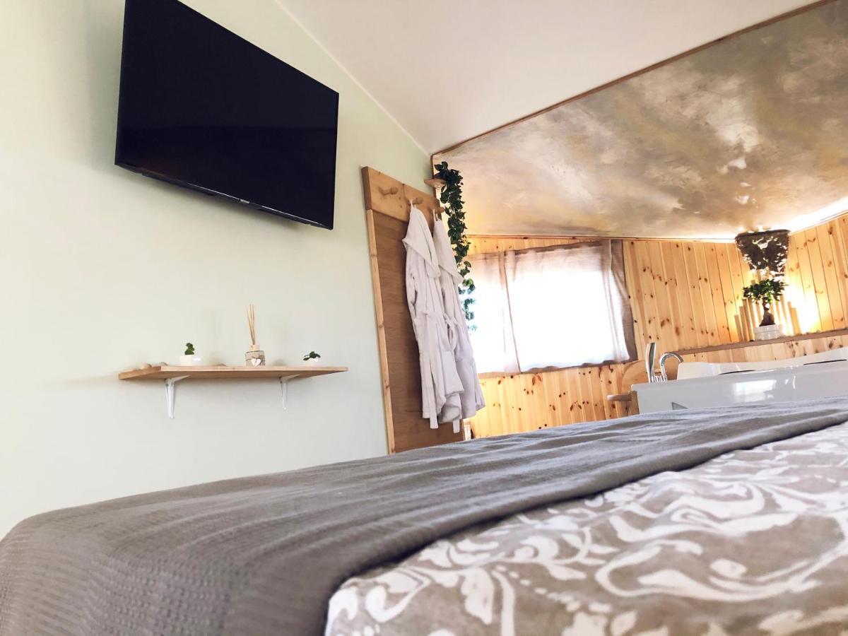 Rent Room Wood Anguillara Sabazia Eksteriør billede